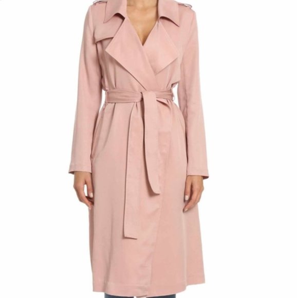Badgley Mischka Jackets & Blazers - Badgley Mischka Angelina Trench Coat